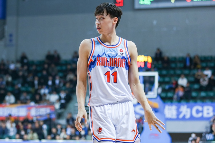  中規(guī)中矩！齊麟8中4拿到15分6籃板 有4失誤&正負值-10