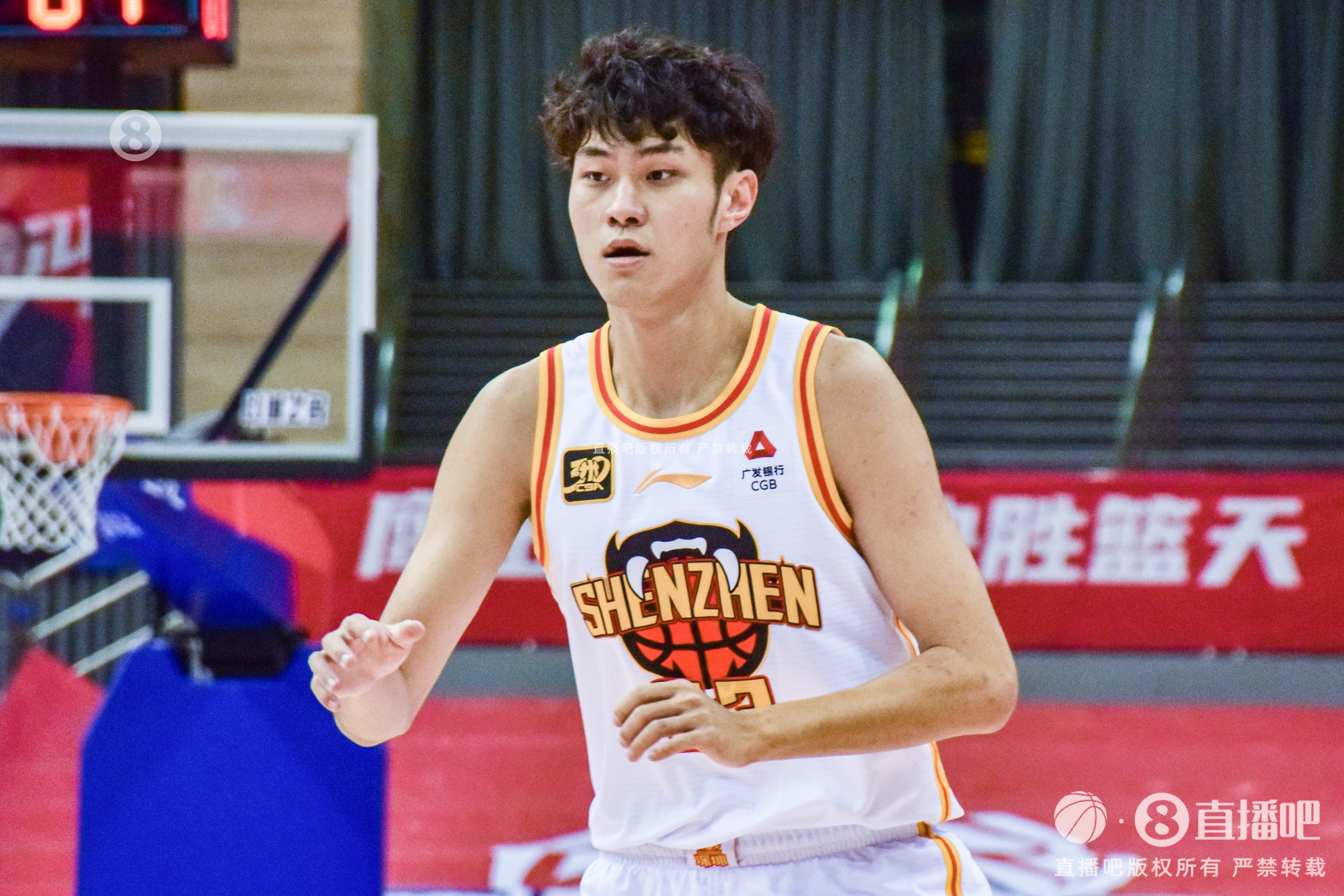  球隊主攻點！王浩然16中8拿到全隊最高20分外加2板4助2斷